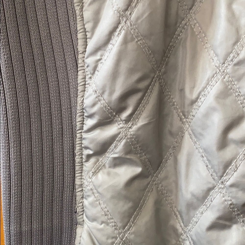 Prana Silver Diva Quilted Sherpa Lined Puffer Vest - Picture 2 of 7